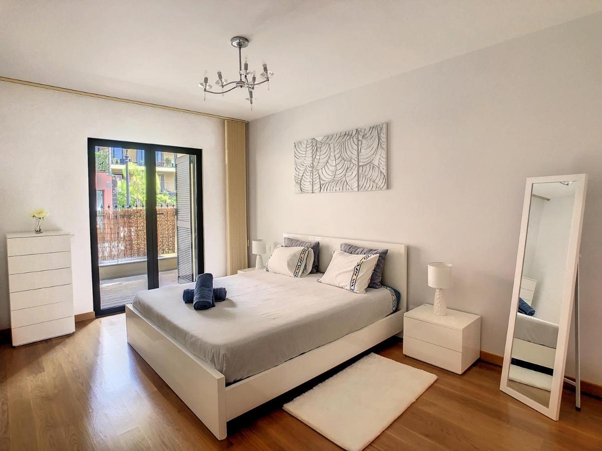 Samya Apartment By Lovelystay Funchal  Buitenkant foto